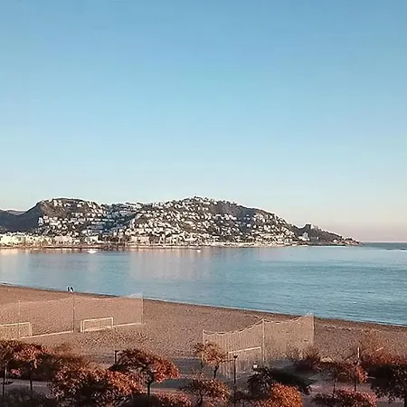 V012 - Maritim - * Rosas
